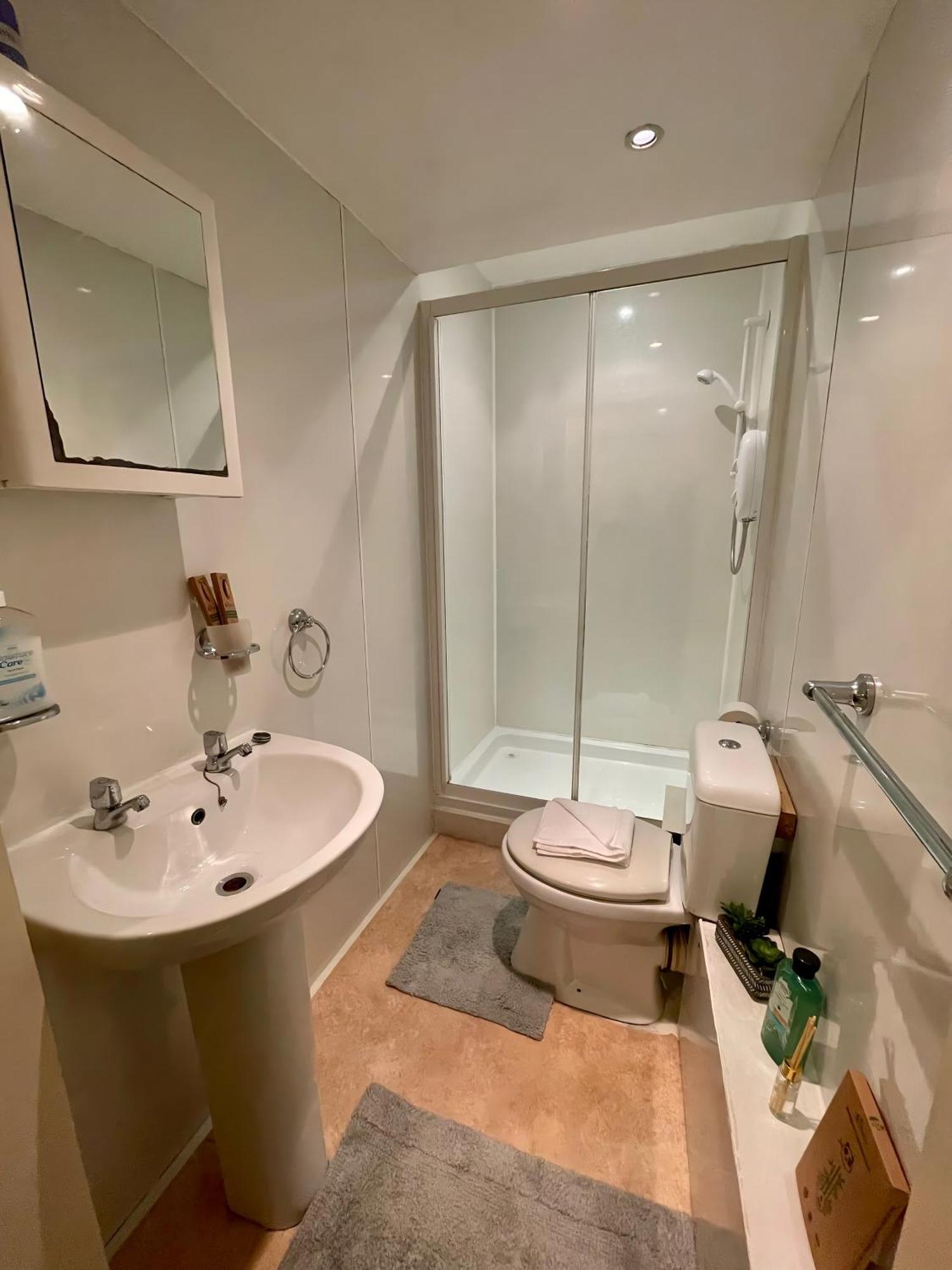 Comfy 2 Bedroom Flat Near Edinburgh City Center Zewnętrze zdjęcie